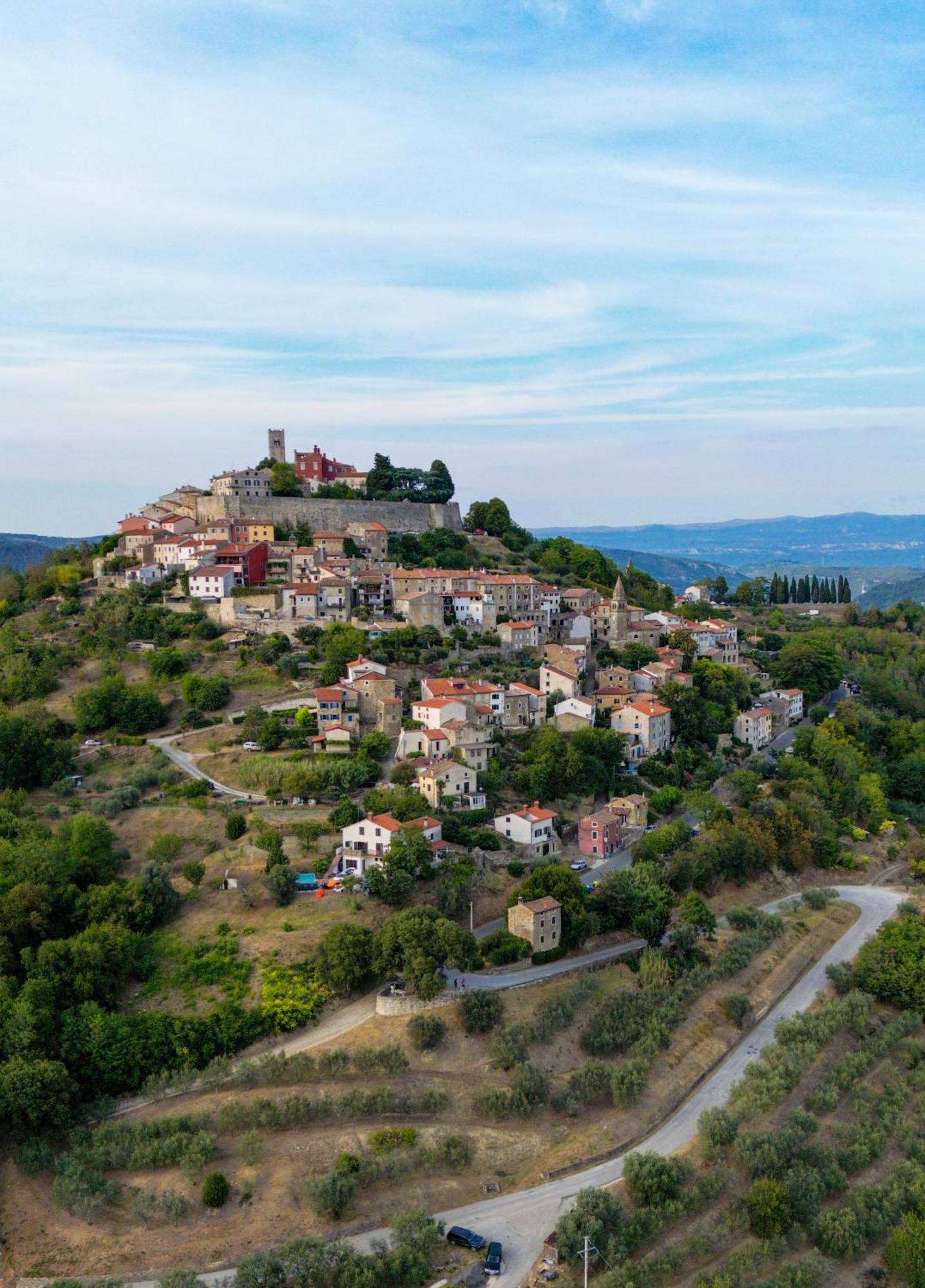 Winery & Design Hotel Roxanich Motovun Kültér fotó